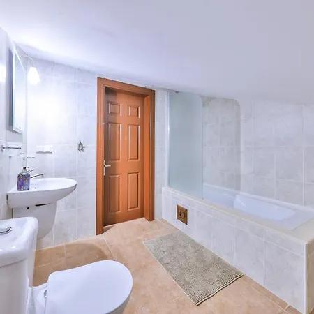 公寓 Penthouse The Grand, 卡斯